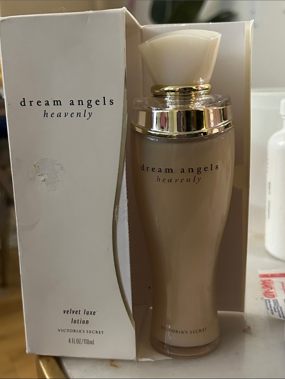 Victoria's Secret Dream Angels Heavenly Velvet Luxe Lotion 4 oz new in box